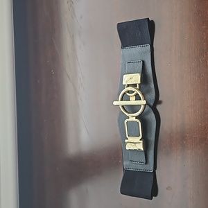 Black and gold small belt